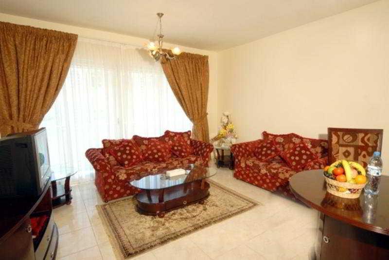 Royal Plaza Hotel Apartments Dubaï Extérieur photo